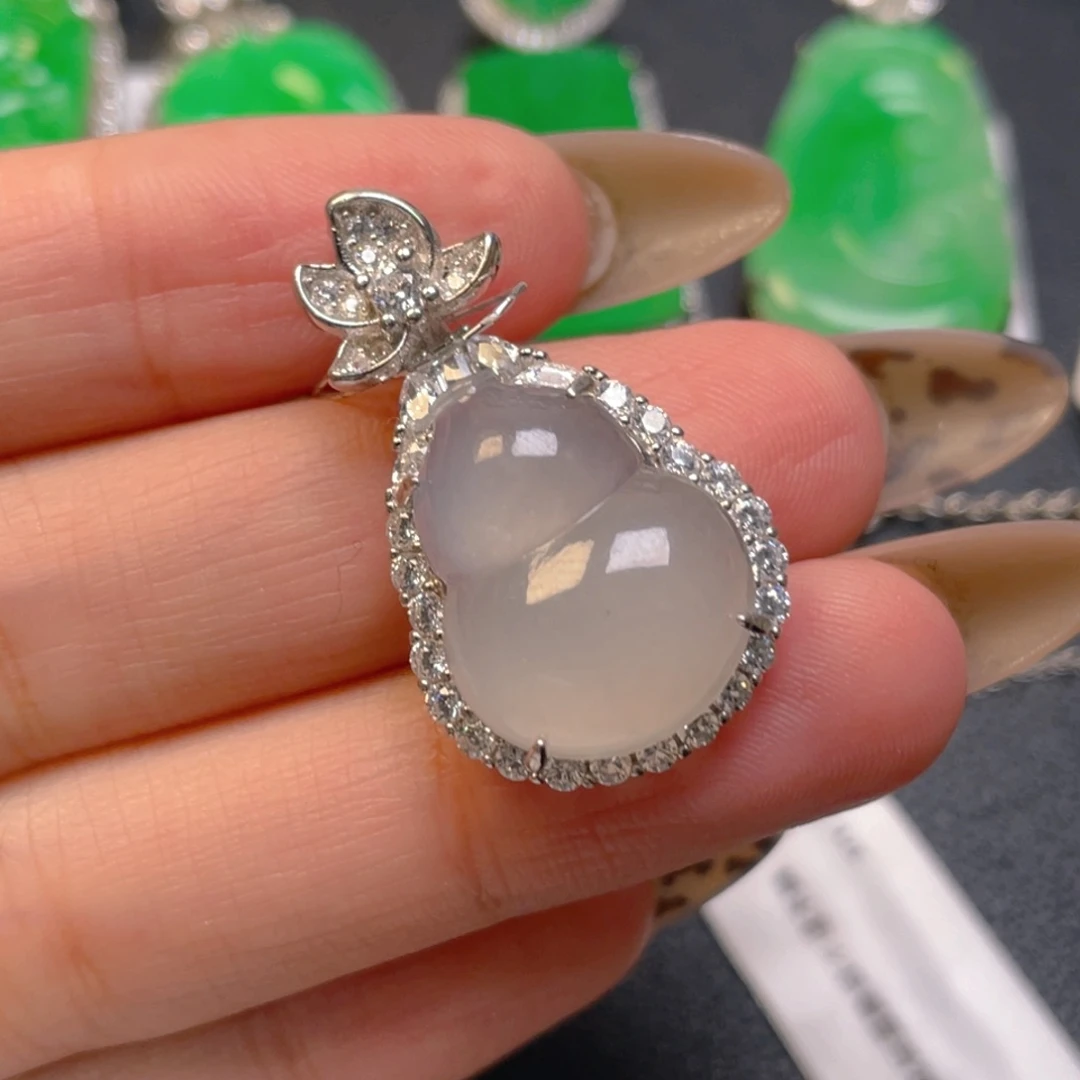 翡翠银S925镶嵌颈饰