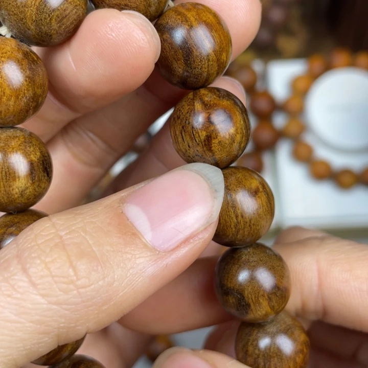 贡木把件手串手串