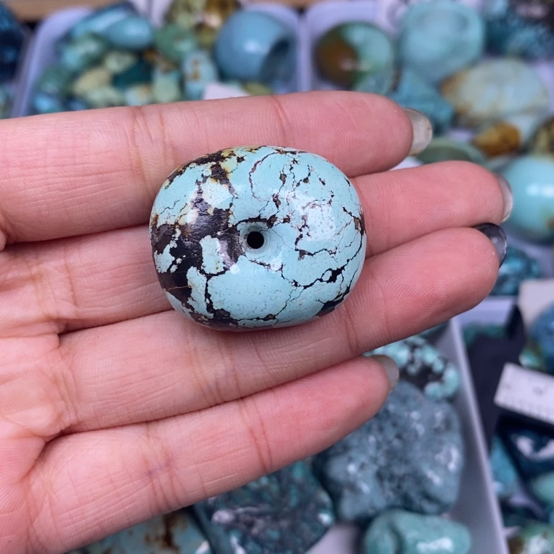 绿松石未镶嵌挂件