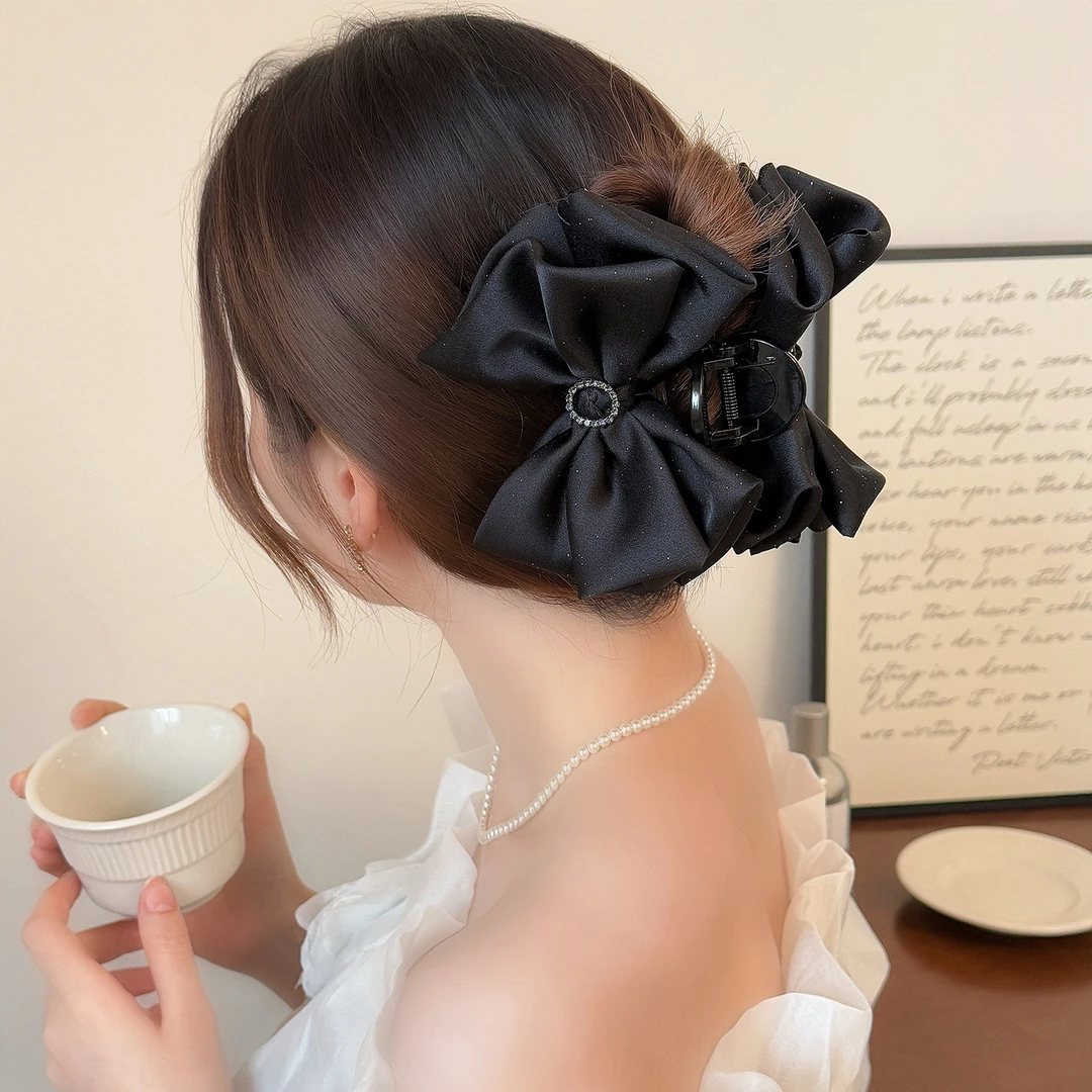 轻奢满天星缎面蝴蝶结抓夹法式黑色公主氛围感鲨鱼夹盘发扎发发夹