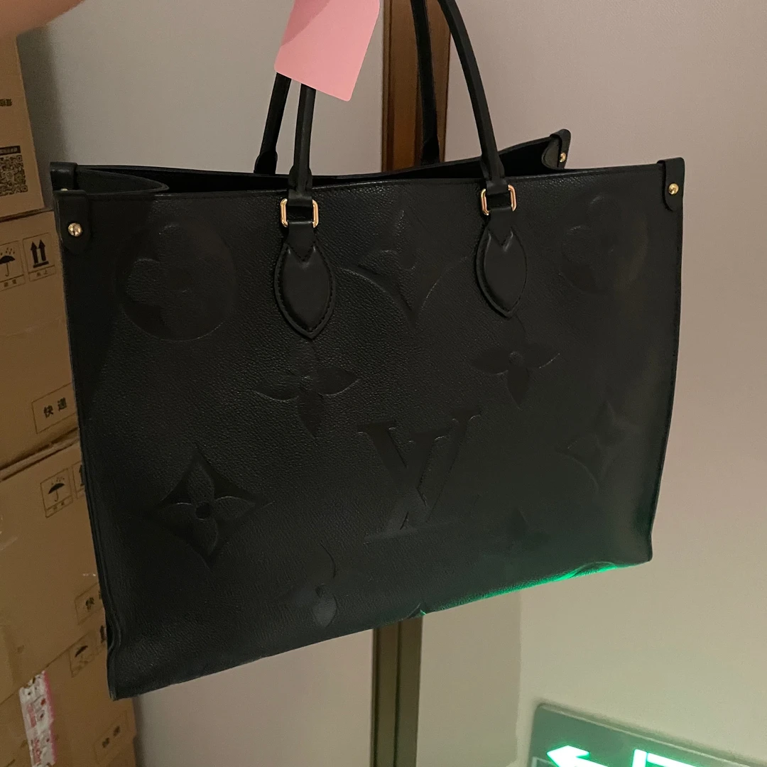 95新 LouisVuitton/路易威登 小野专属/95新/单肩包/DC8546