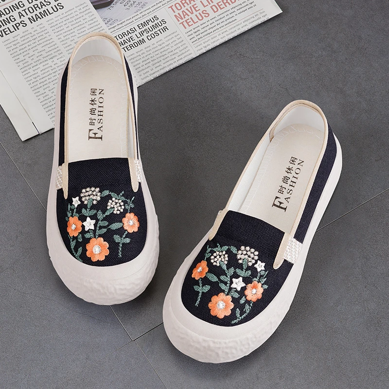 老北京布鞋女2025夏季新款防滑软底渔夫鞋休闲百搭透气厚底帆布鞋