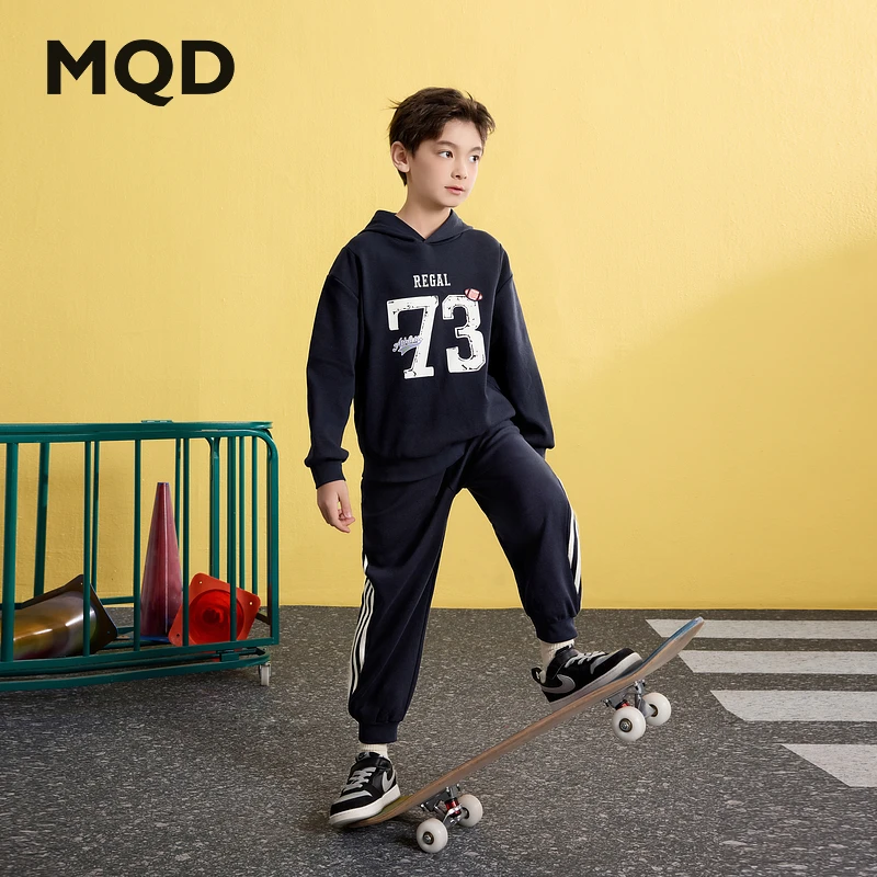MQD童装25春季新品学院风连帽卫衣条杠卫裤跑步套装9651W2208
