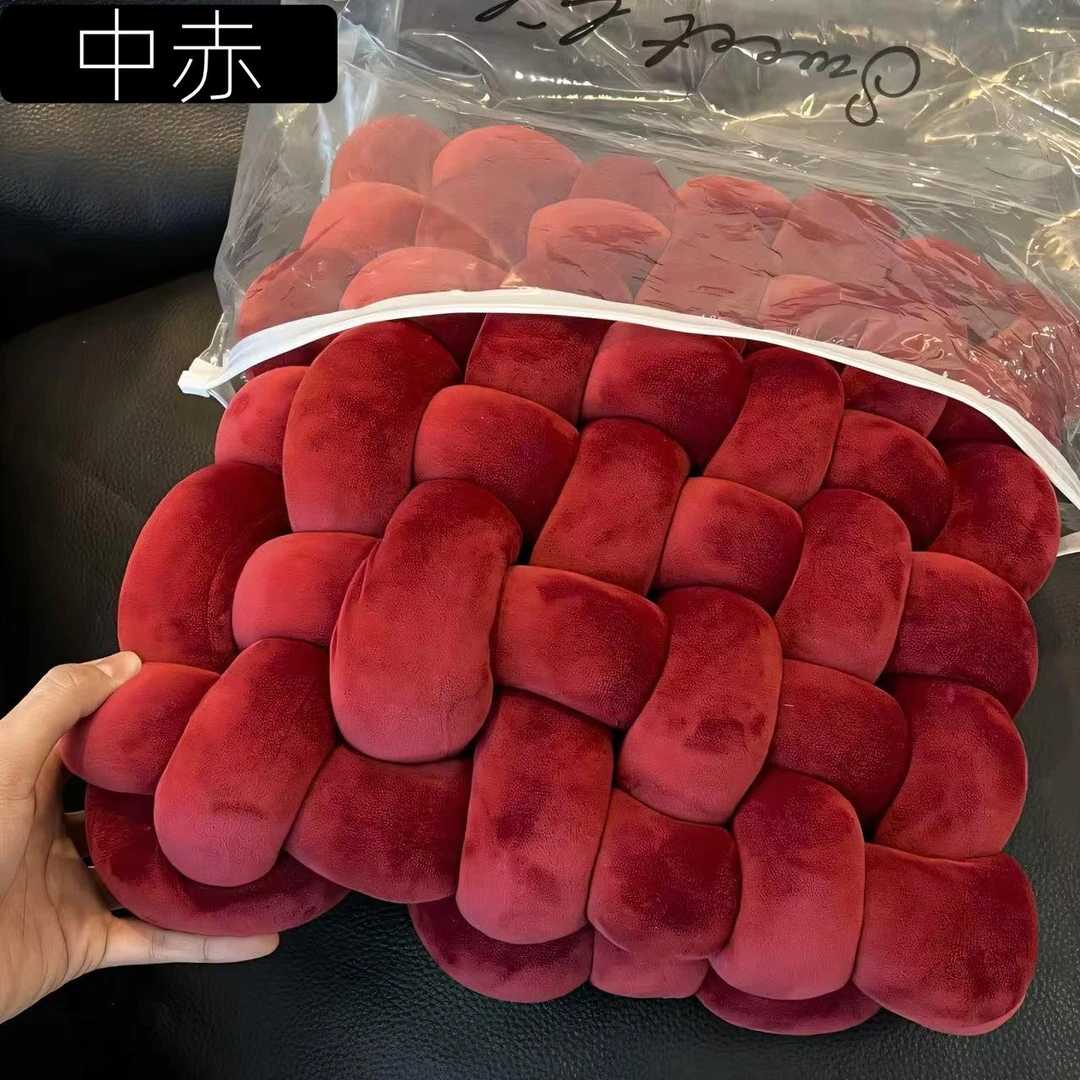 2025新年抱枕客厅沙发坐垫感红色方形编织靠垫椅垫飘窗垫