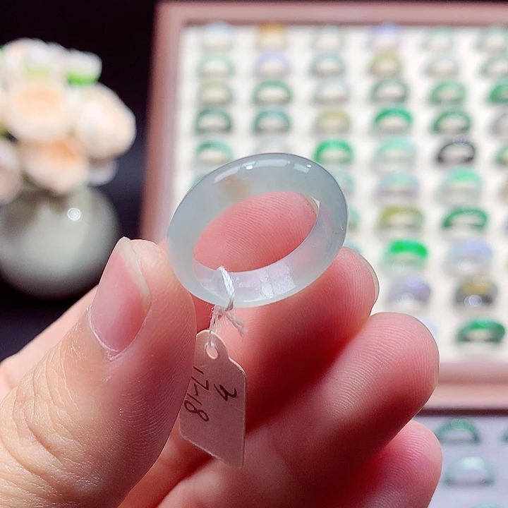 翡翠未镶嵌戒指17/18号