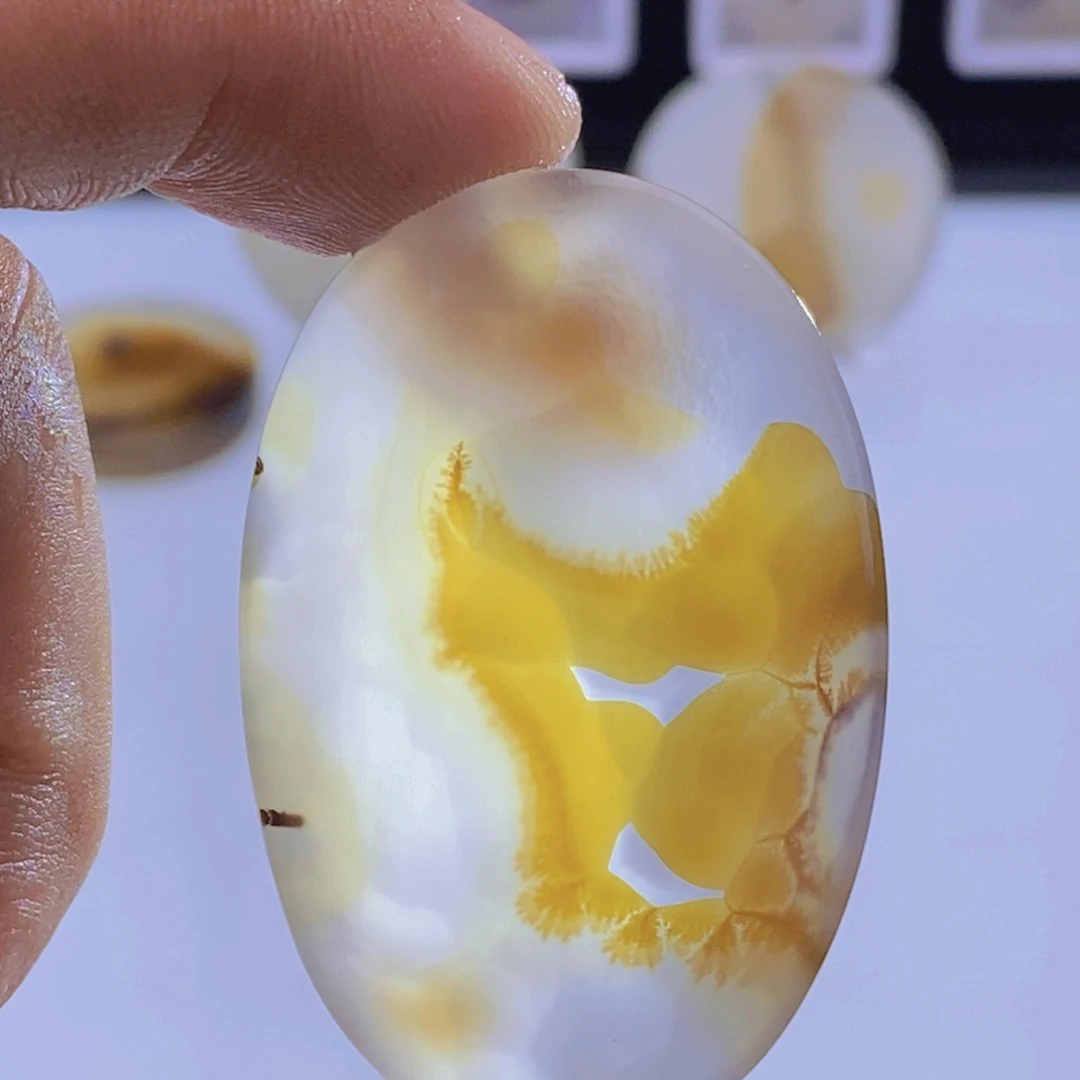 玛瑙/玉髓未镶嵌吊坠(不含链)216