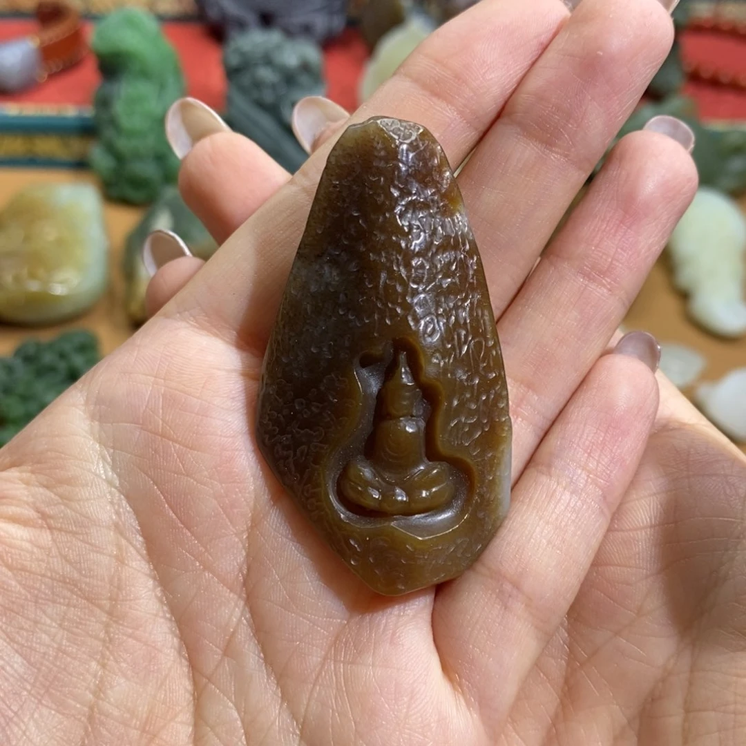 和田玉颈饰未镶嵌