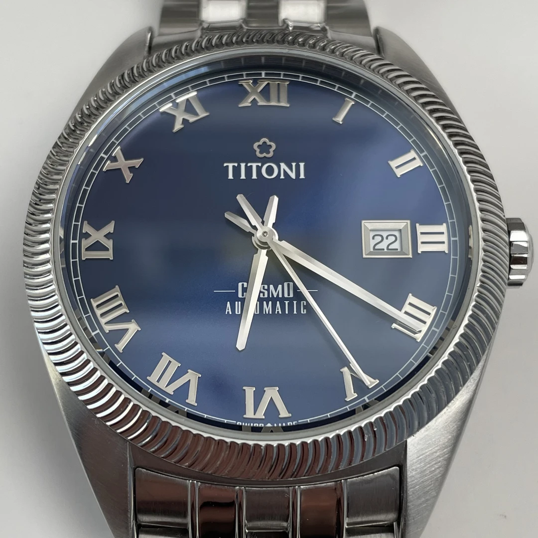 99新 Titoni/梅花 宇宙系列/自动机械/精钢/41mm/单表