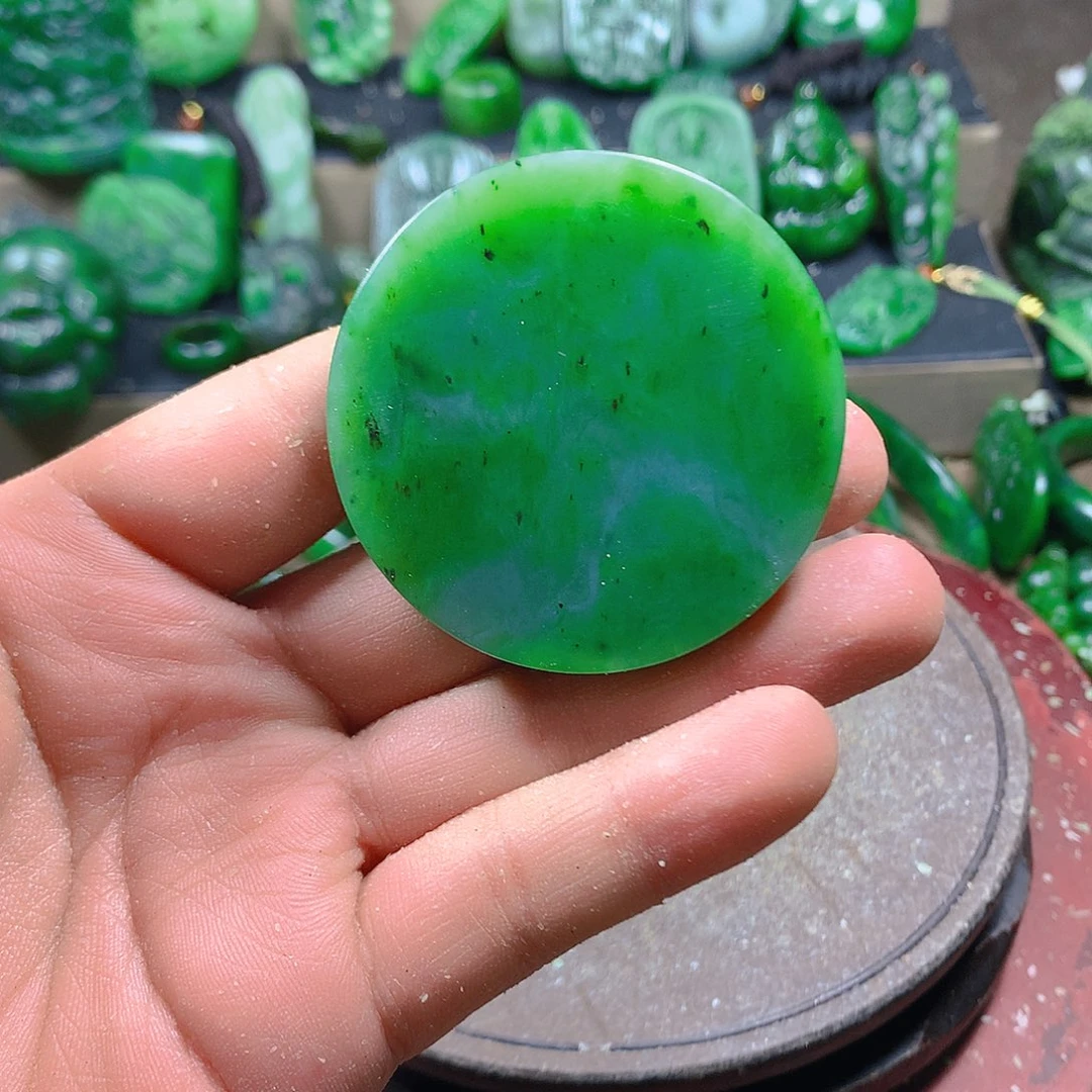 和田玉（碧玉）未镶嵌珠宝半成品