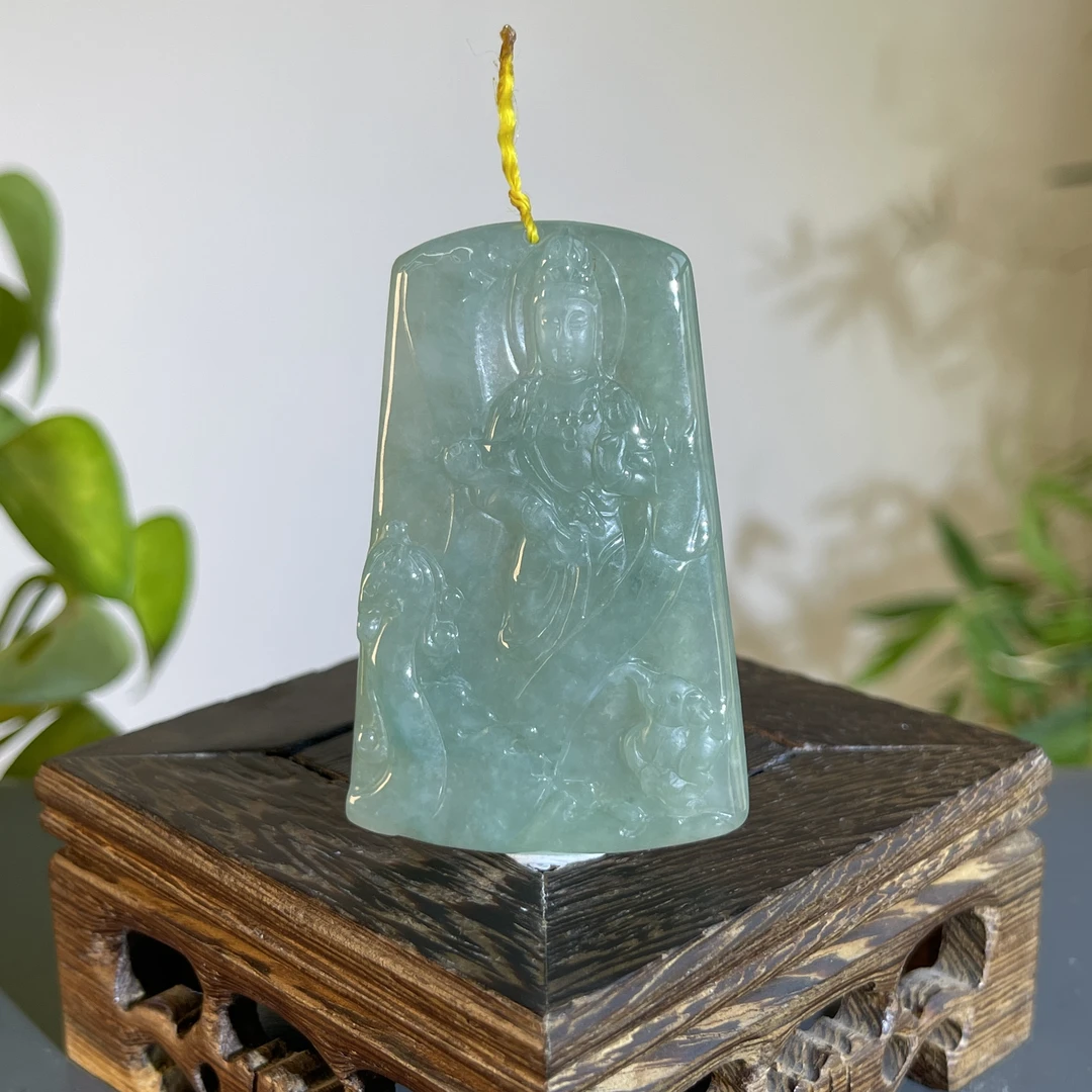 JXW12-191 天然缅甸A货翡翠 如意观音