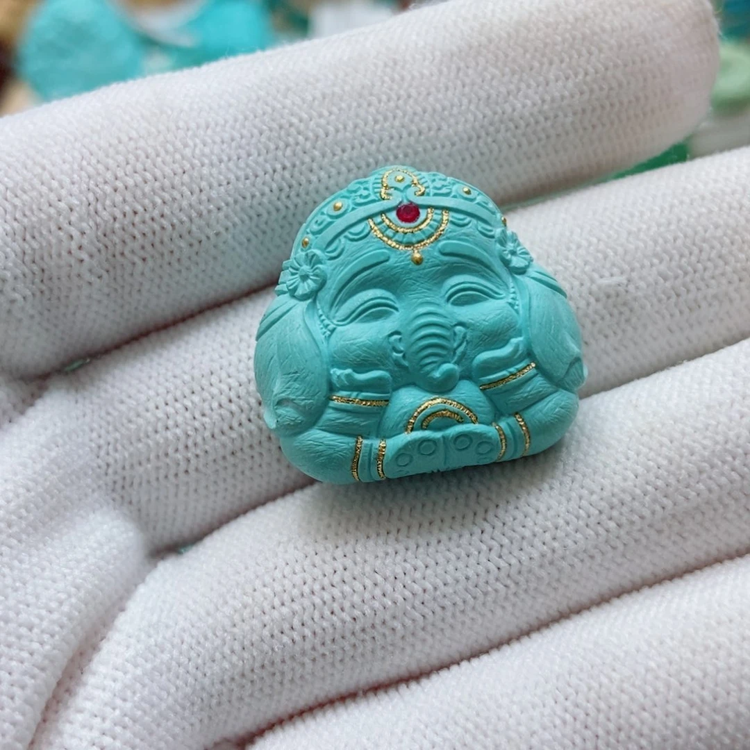 未镶嵌绿松石象神