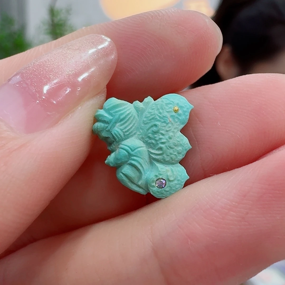 未镶嵌绿松石珠宝奇石