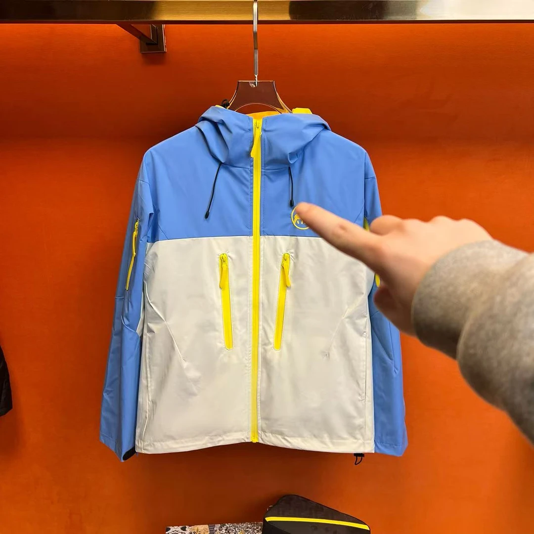 【罗哥 S058】新款轻奢时尚宽松冲锋衣外套运动户外男女同款2