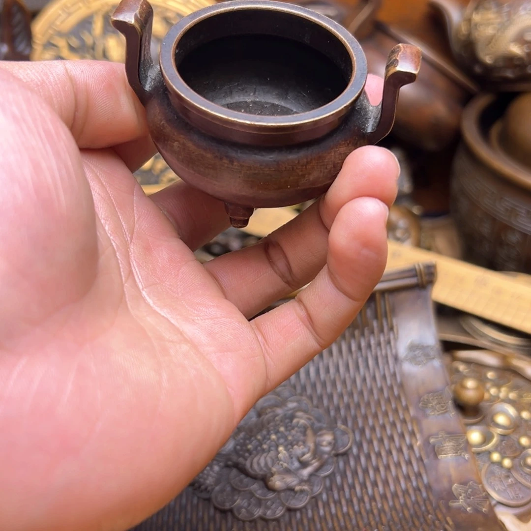 精美铜器点击下单