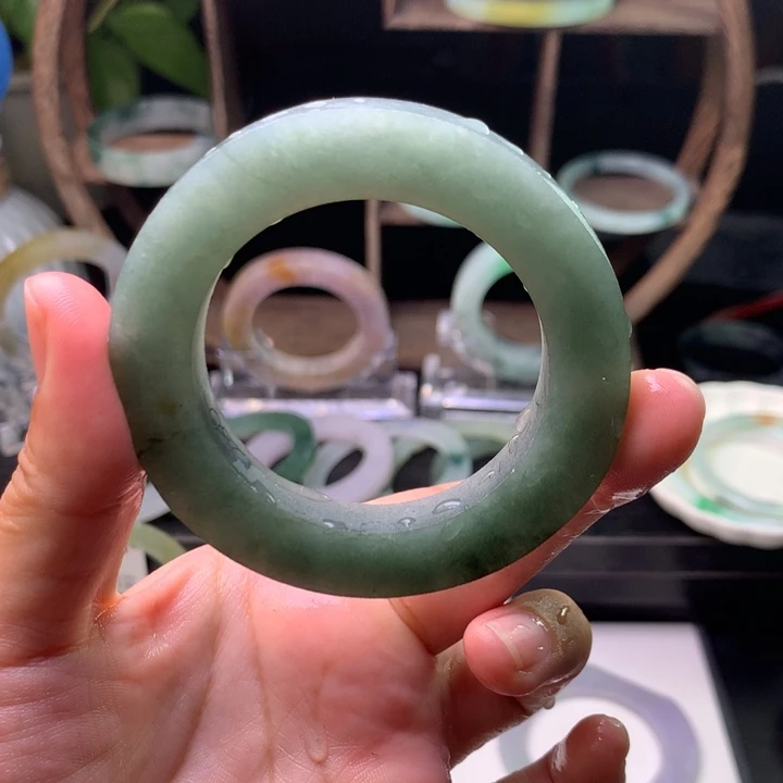 未镶嵌翡翠定制翡翠