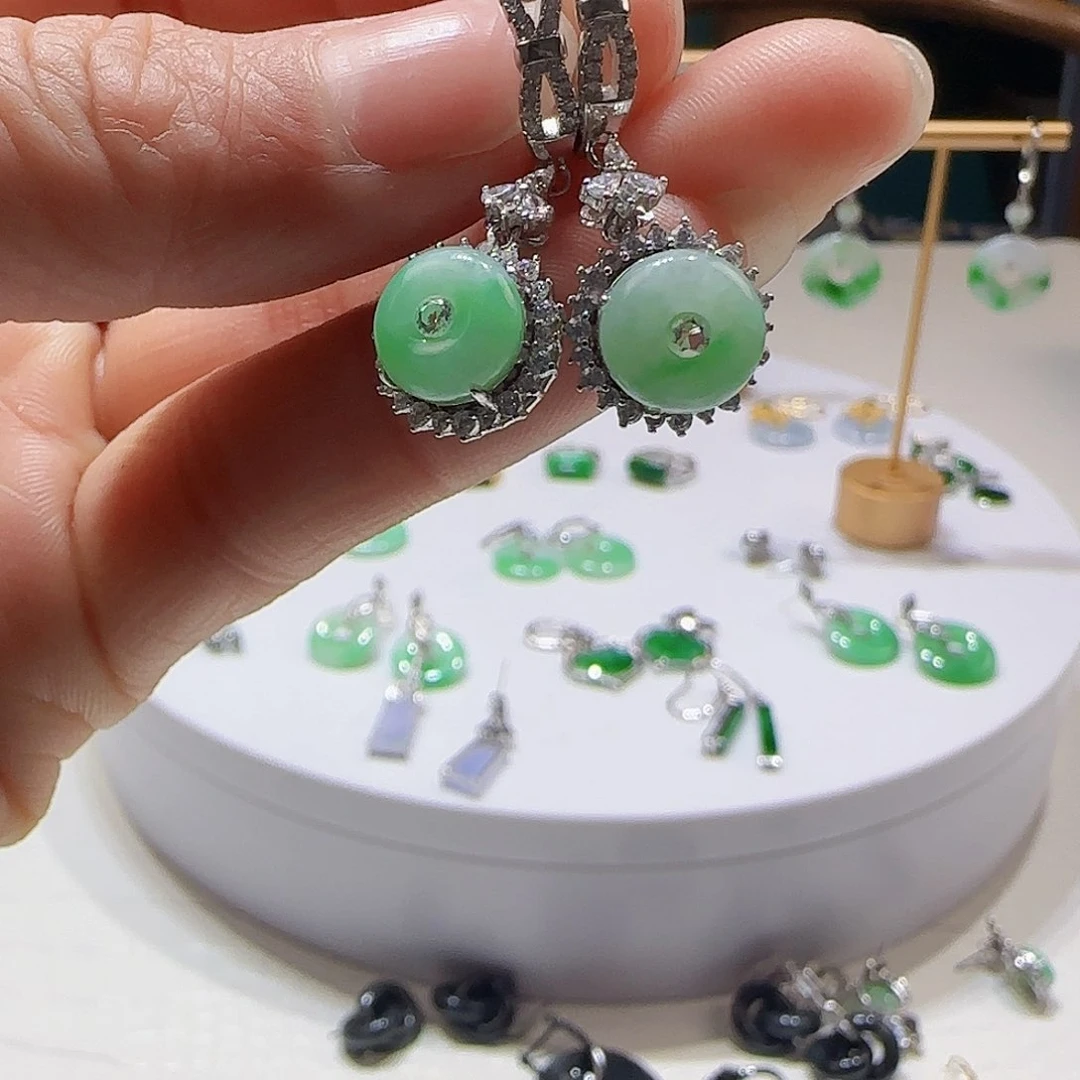 翡翠耳饰银S925镶嵌天然缅甸a货翡翠