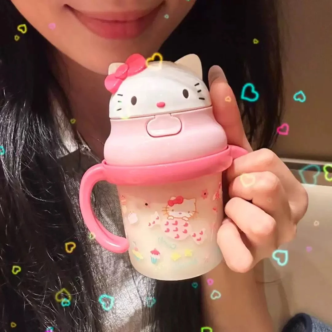 hellokitty水杯奶瓶双手柄管杯