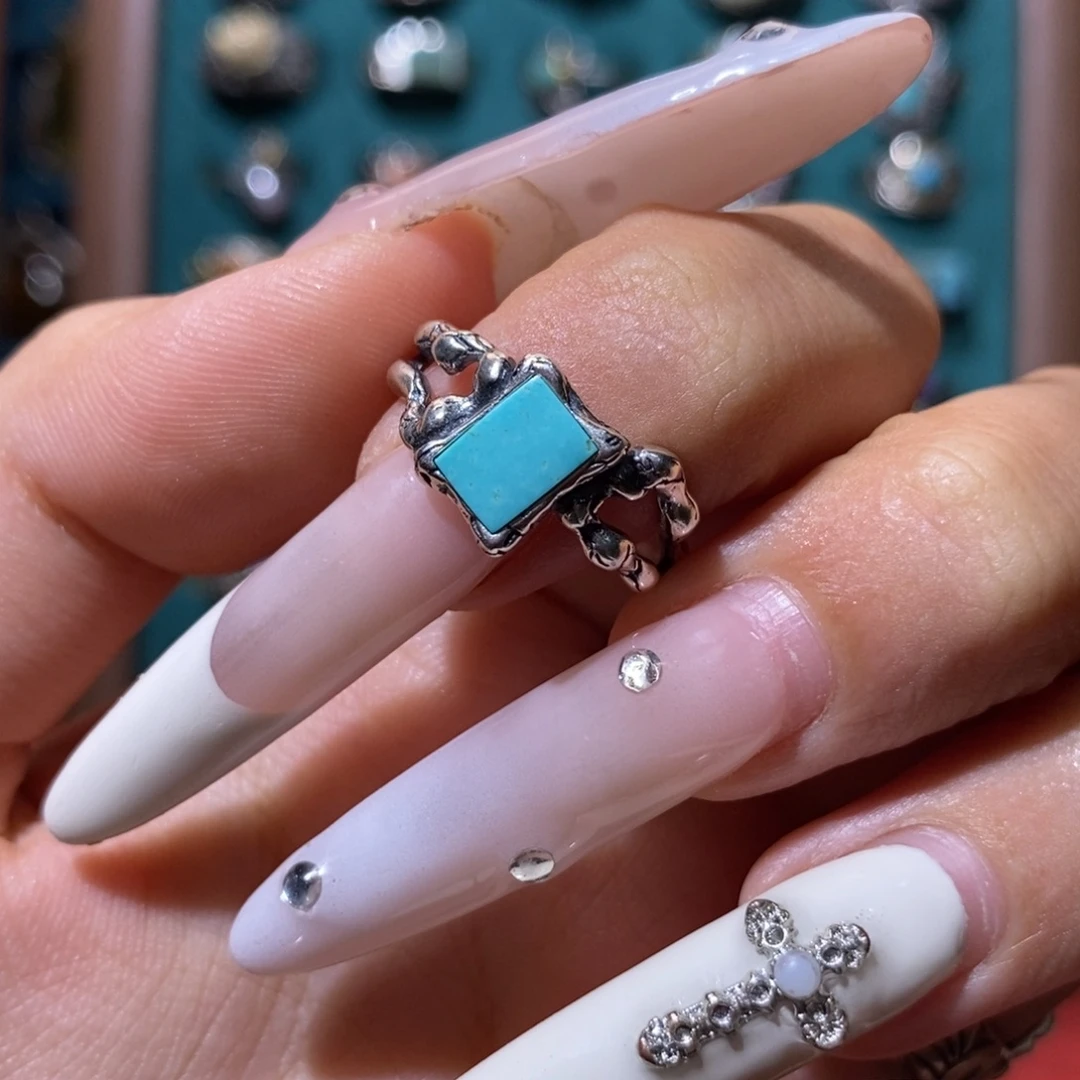 苍***泽绿松石银S925镶嵌戒指