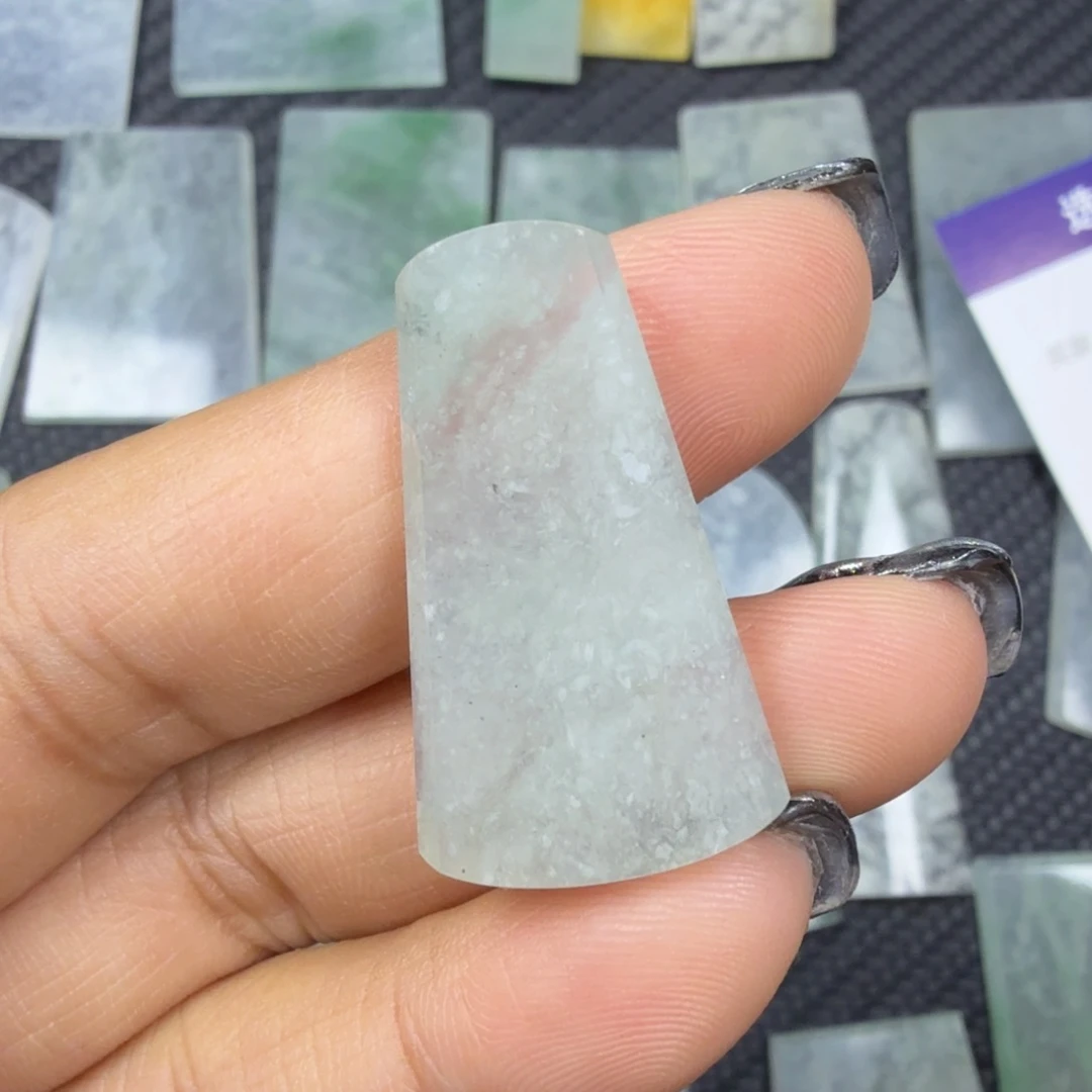 翡翠颈饰未镶嵌天然缅甸a货翡翠