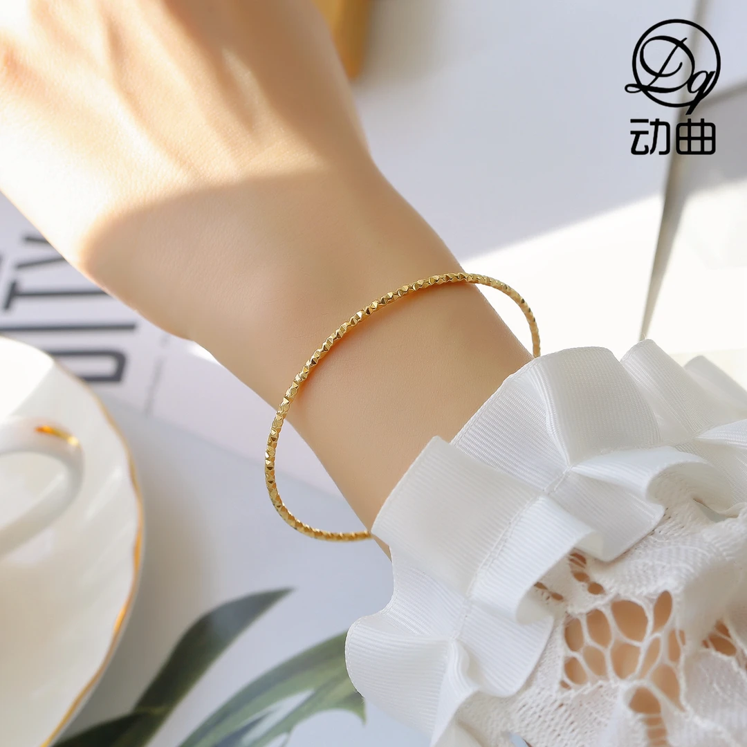 钛钢手镯 气质轻奢时尚碎金手环女百搭小众窄版简约素圈细款手镯