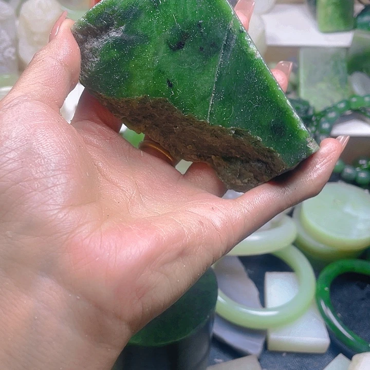 和田玉未镶嵌珠宝半成品