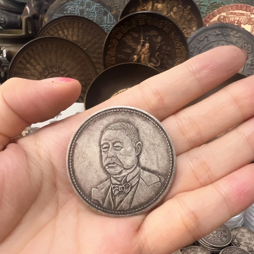 金属复古风格摆件