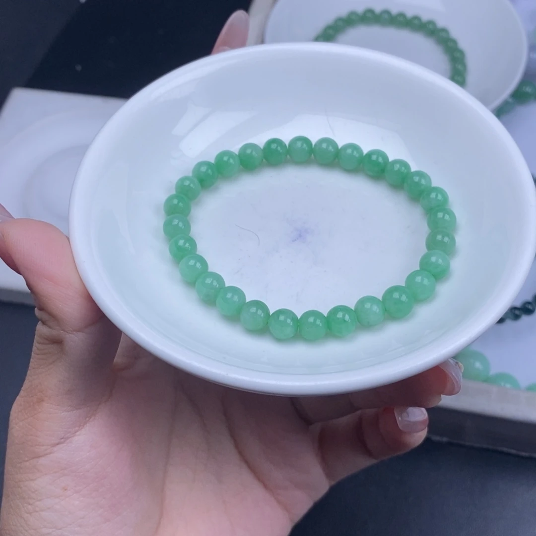 百***合翡翠未镶嵌颈饰天然翡翠