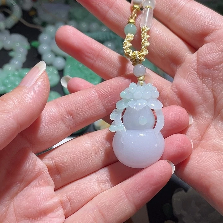 颈饰未镶嵌翡翠天