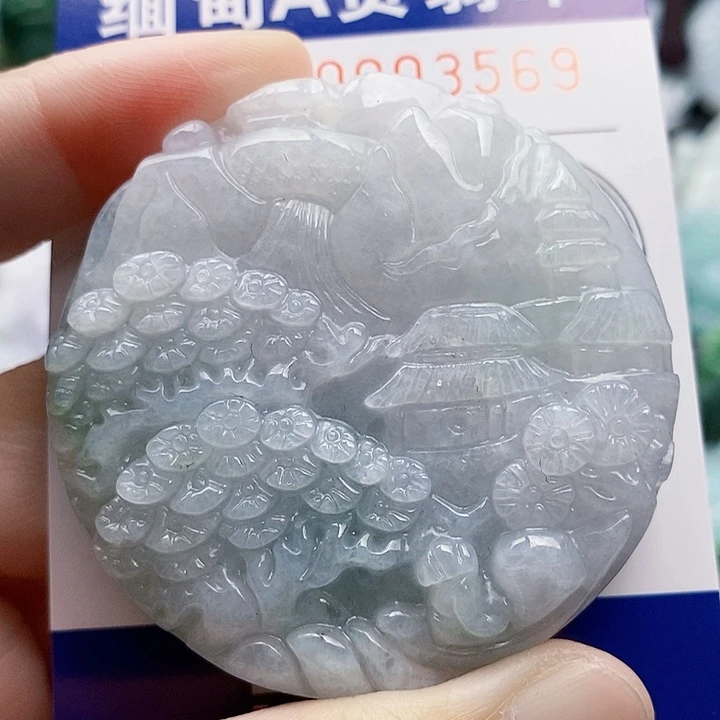 吊坠(不含链)未镶嵌翡翠