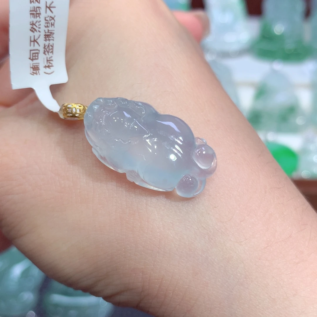 吊坠(不含链)18K金镶嵌翡翠天然缅甸A货翡翠揭阳工貔貅