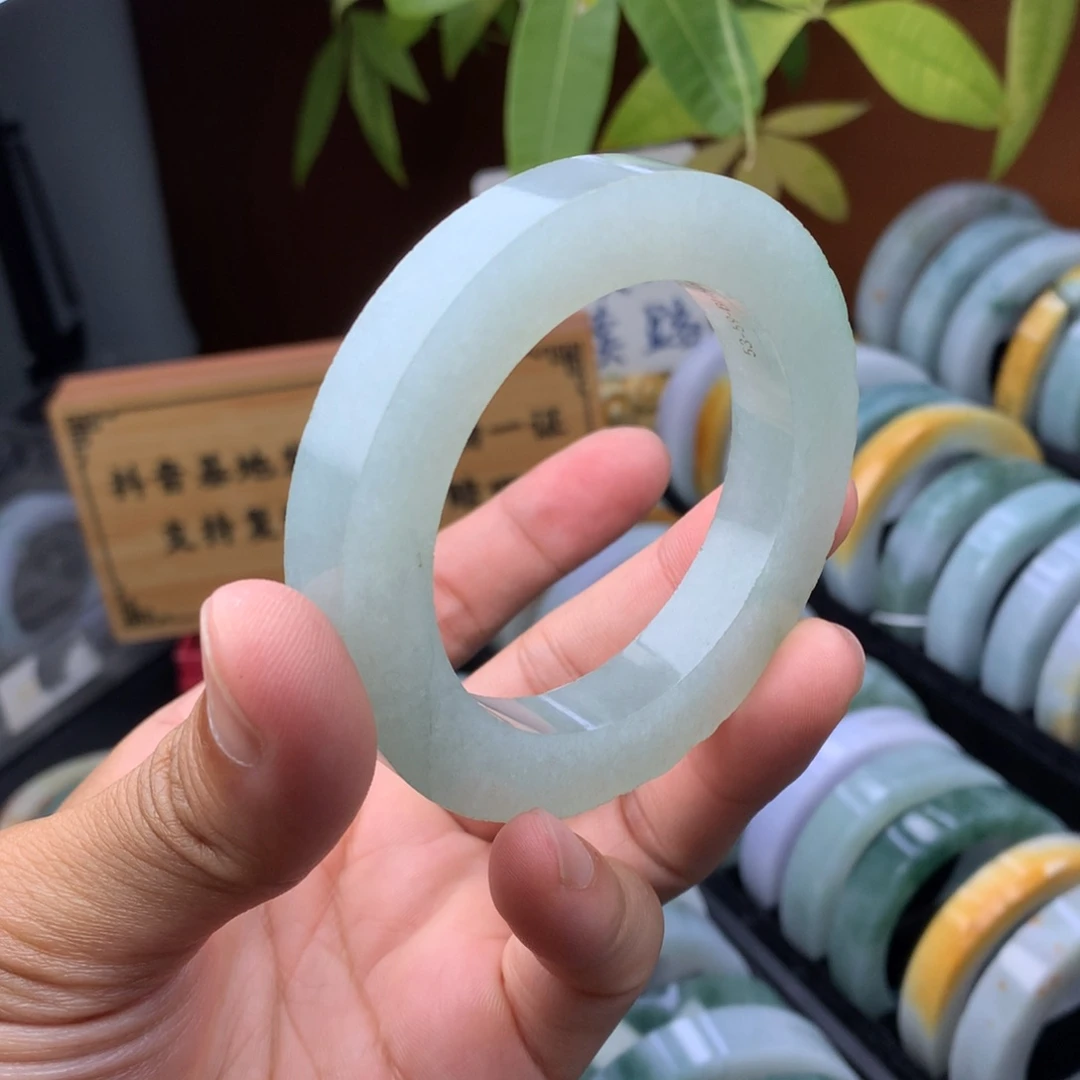 定制翡翠手镯未镶嵌定制手镯
