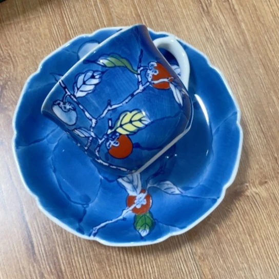 瓷片文*瓷器和其他器具中可发现或