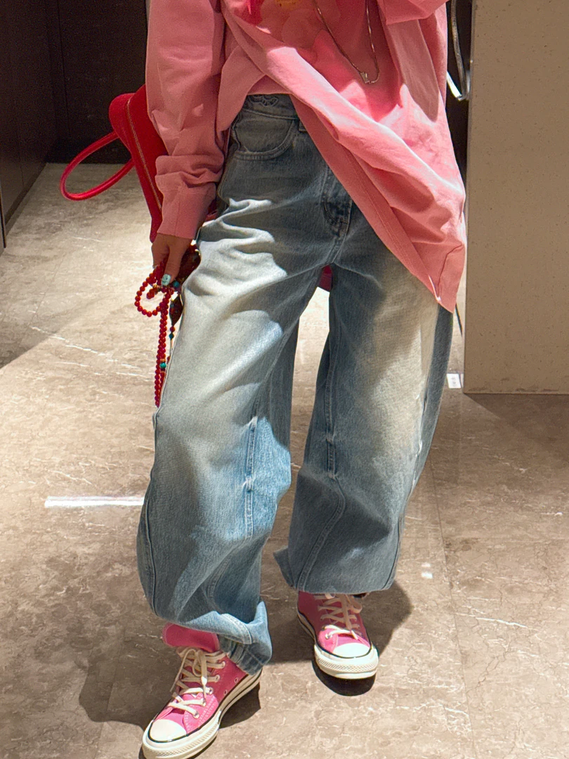 欧货春版新款加高腰双扣四线重吊磨洗水浅色无弹牛仔裤