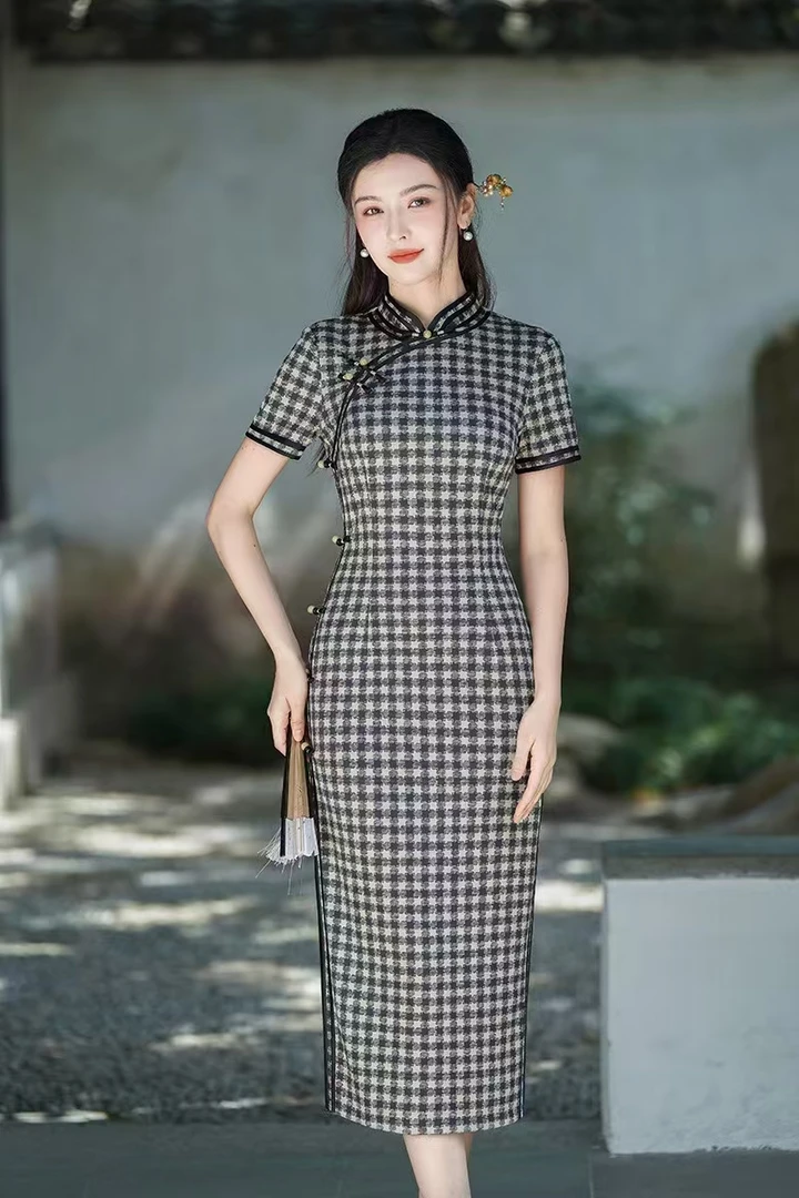 【文玥】2025年薄款显瘦高弹力面料旗袍裙子 衣长120