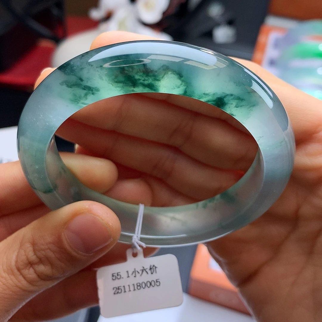 未镶嵌手镯翡翠55冰飘花正圈