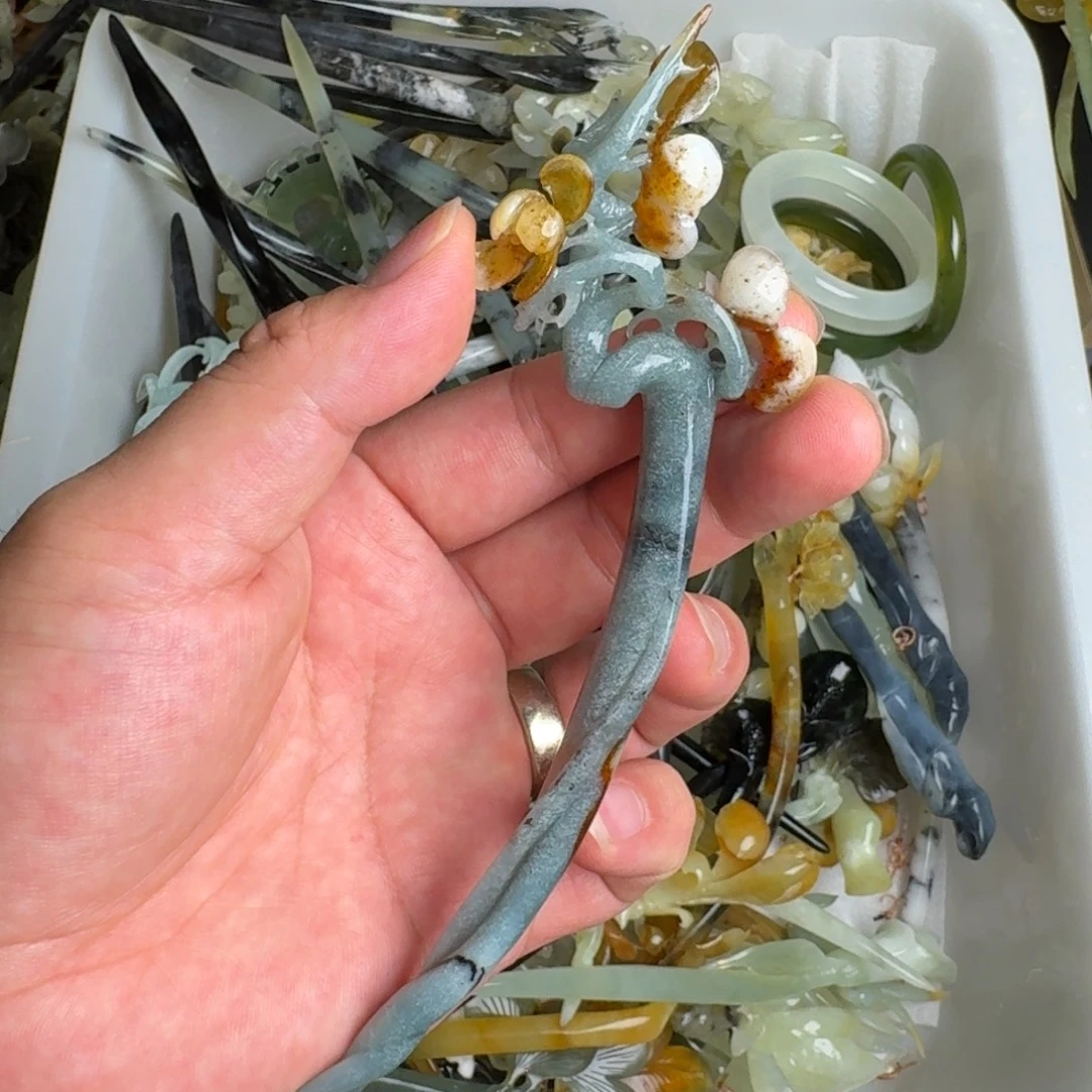 蛇纹石玉未镶嵌发饰