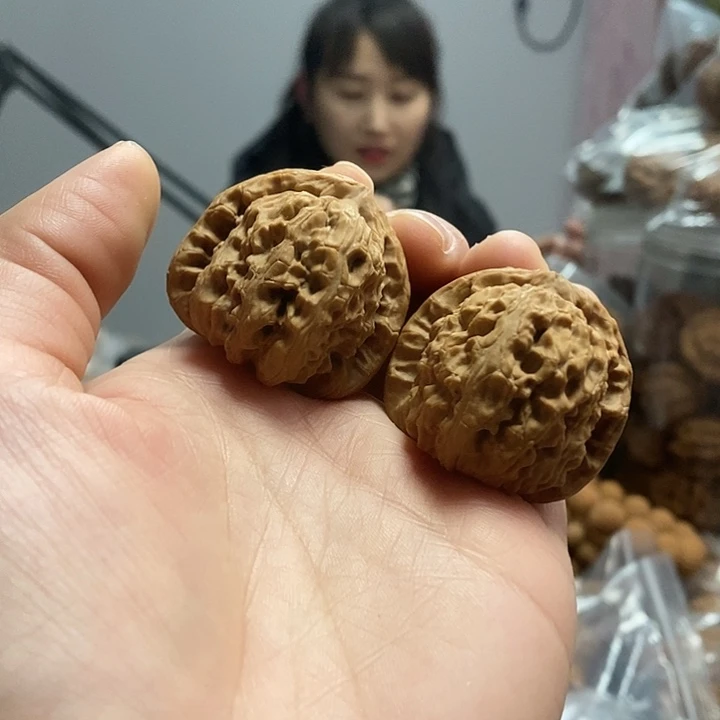 文玩核桃把件37白狮子