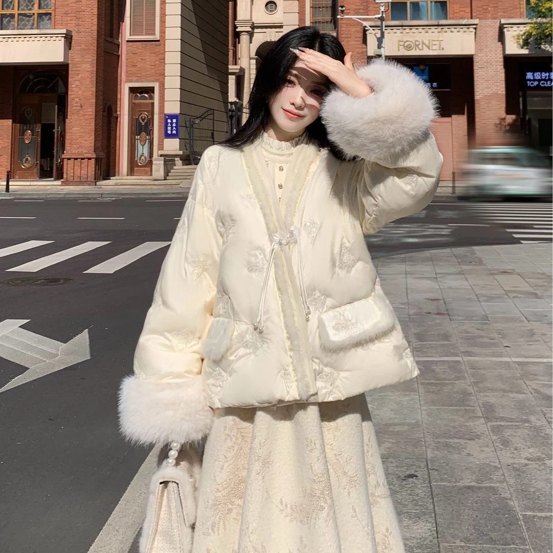 Blovelan白露落霜 新中式90白鸭绒立体绣花斜开襟羽绒服