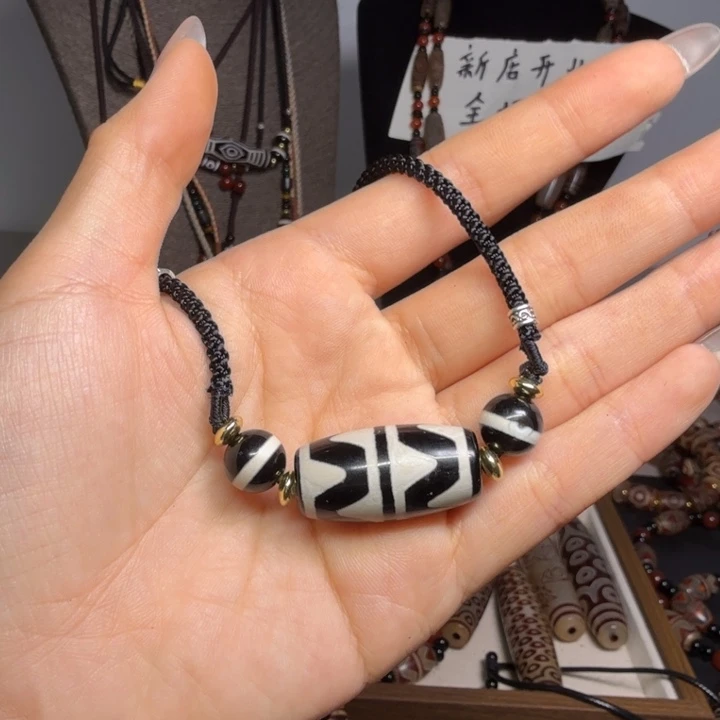 玛瑙/玉髓未镶嵌手链天珠888