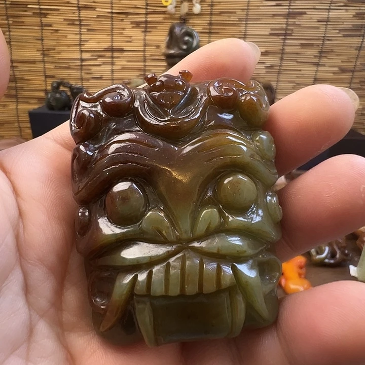 未镶嵌和田玉（糖玉）挂件
