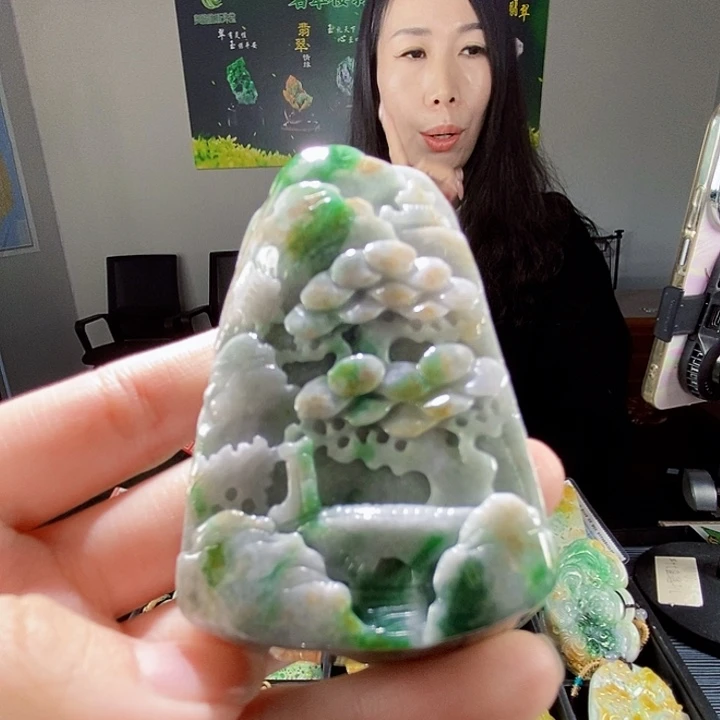 颈饰未镶嵌翡翠翡翠