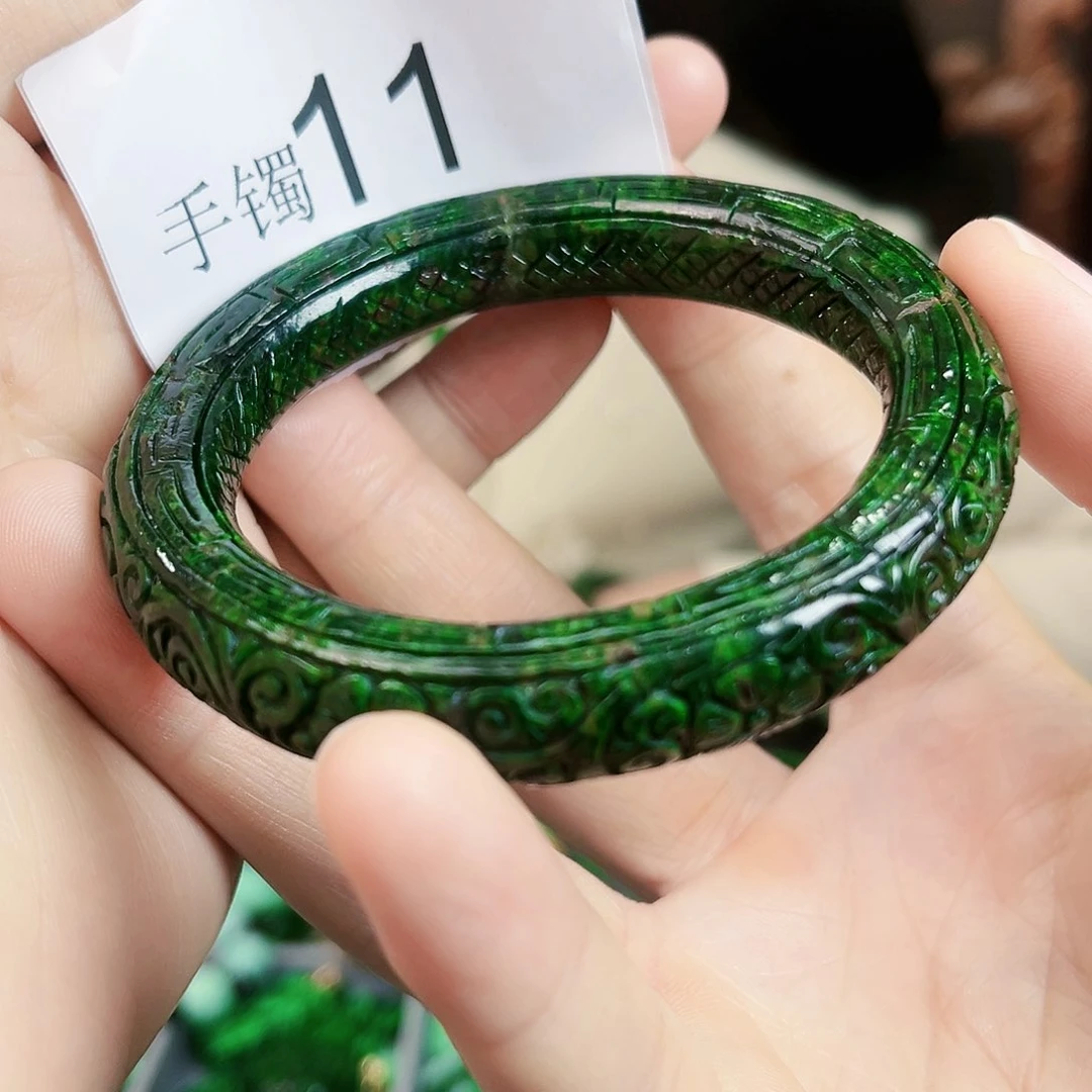 翡翠手镯未镶嵌手镯56.8