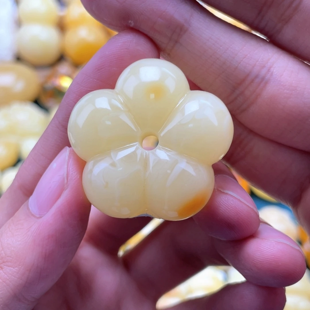 琥珀未镶嵌裸石蜜蜡