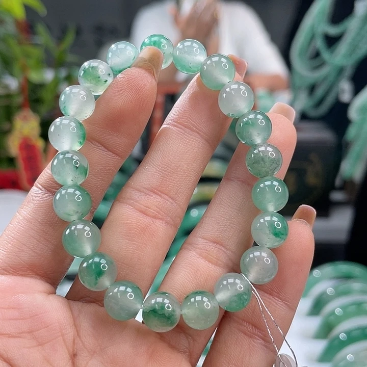 石英质玉手串未镶嵌