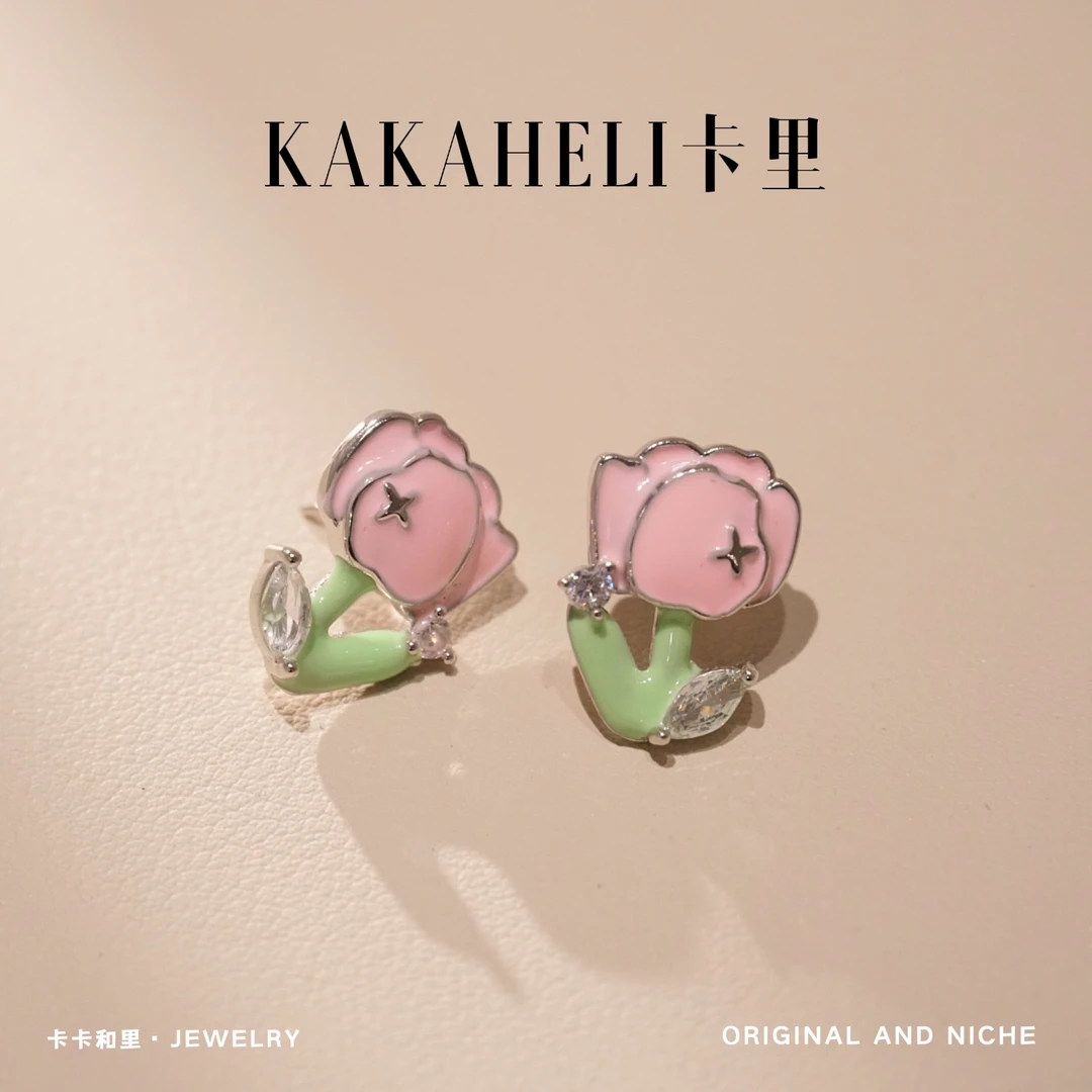 铜合金合成锆石耳饰 小众辣妹系列之‌没离开过耳钉 A391