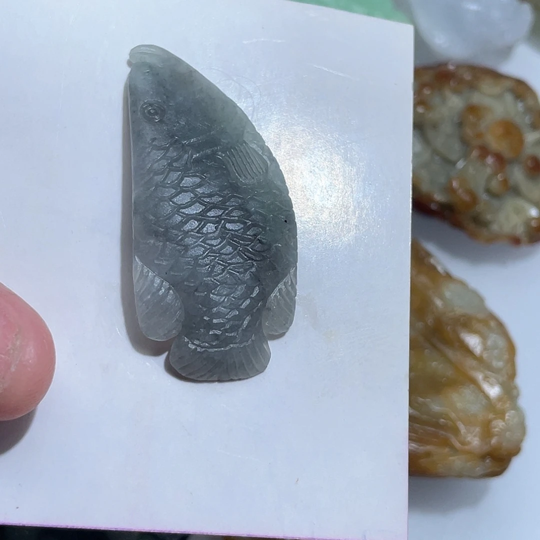 定制翡翠未镶嵌是
