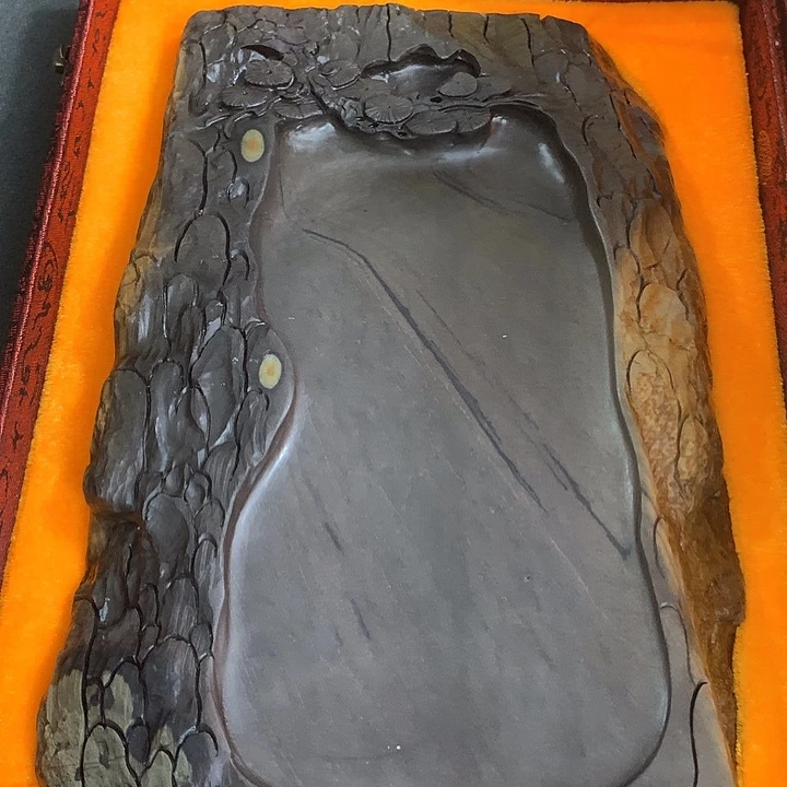 广东肇庆原石端砚