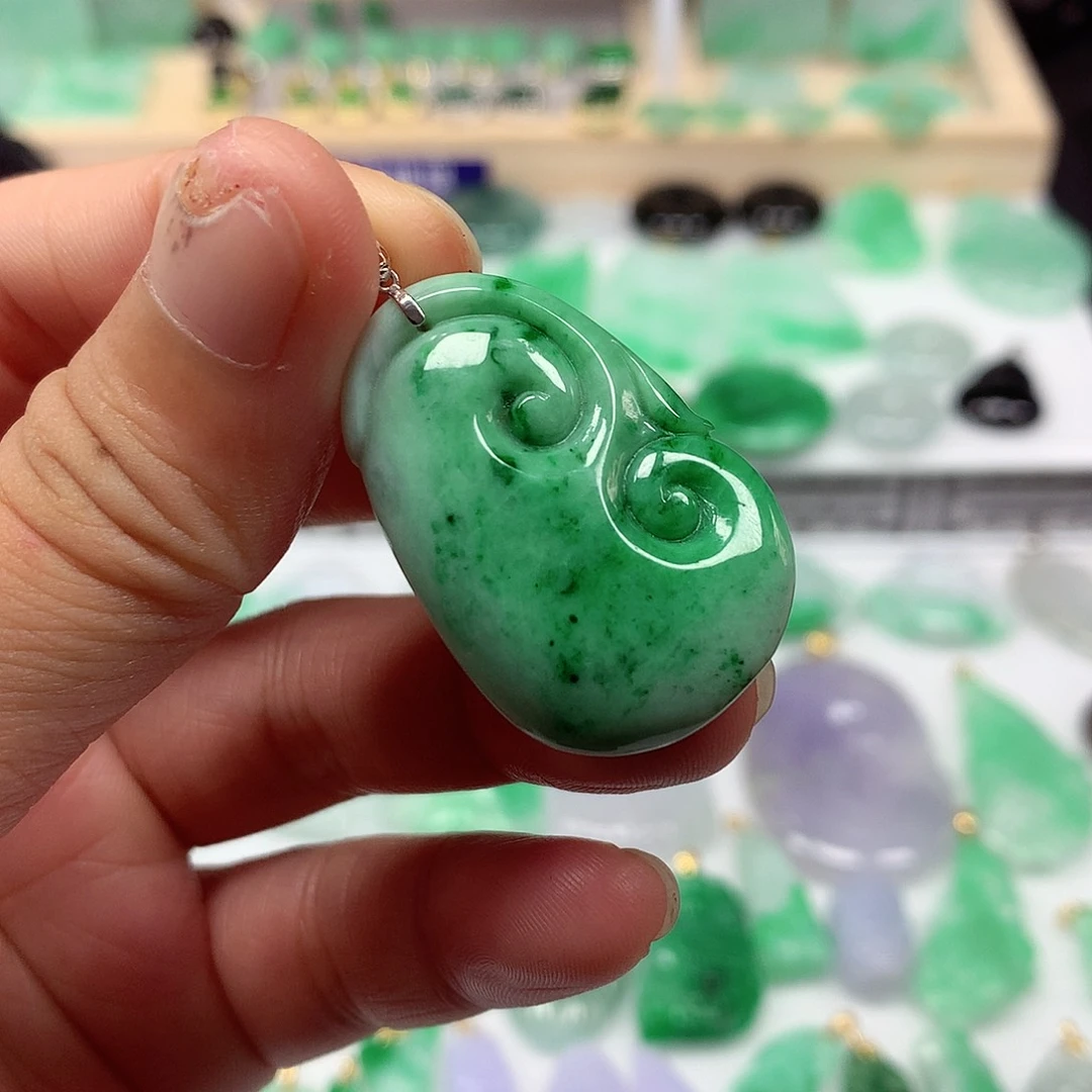 翡翠18K金镶嵌吊坠(不含链)