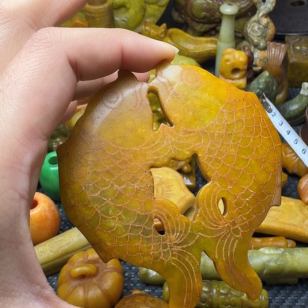 白玉菩提吊坠。。。