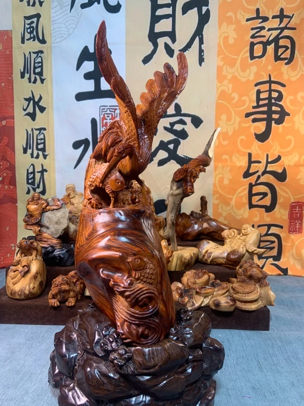 崖柏仙鹤全虎皮纹纯轻刀功红油老料